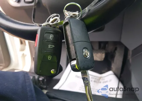 2015 Volkswagen Jetta 1.8T Se from USA, damaged, VIN 3VWD17AJ7FM302290